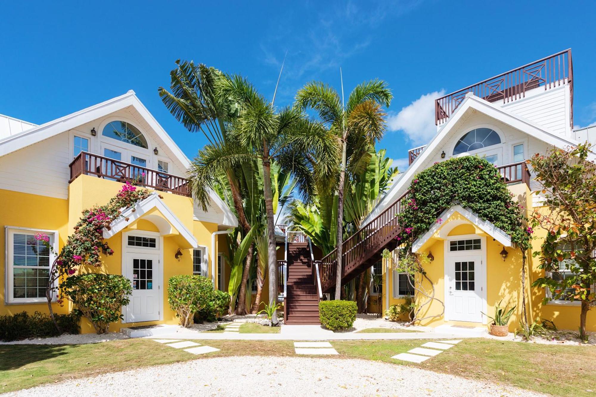 Shangri-La Boutique Bed&Breakfast West Bay Extérieur photo