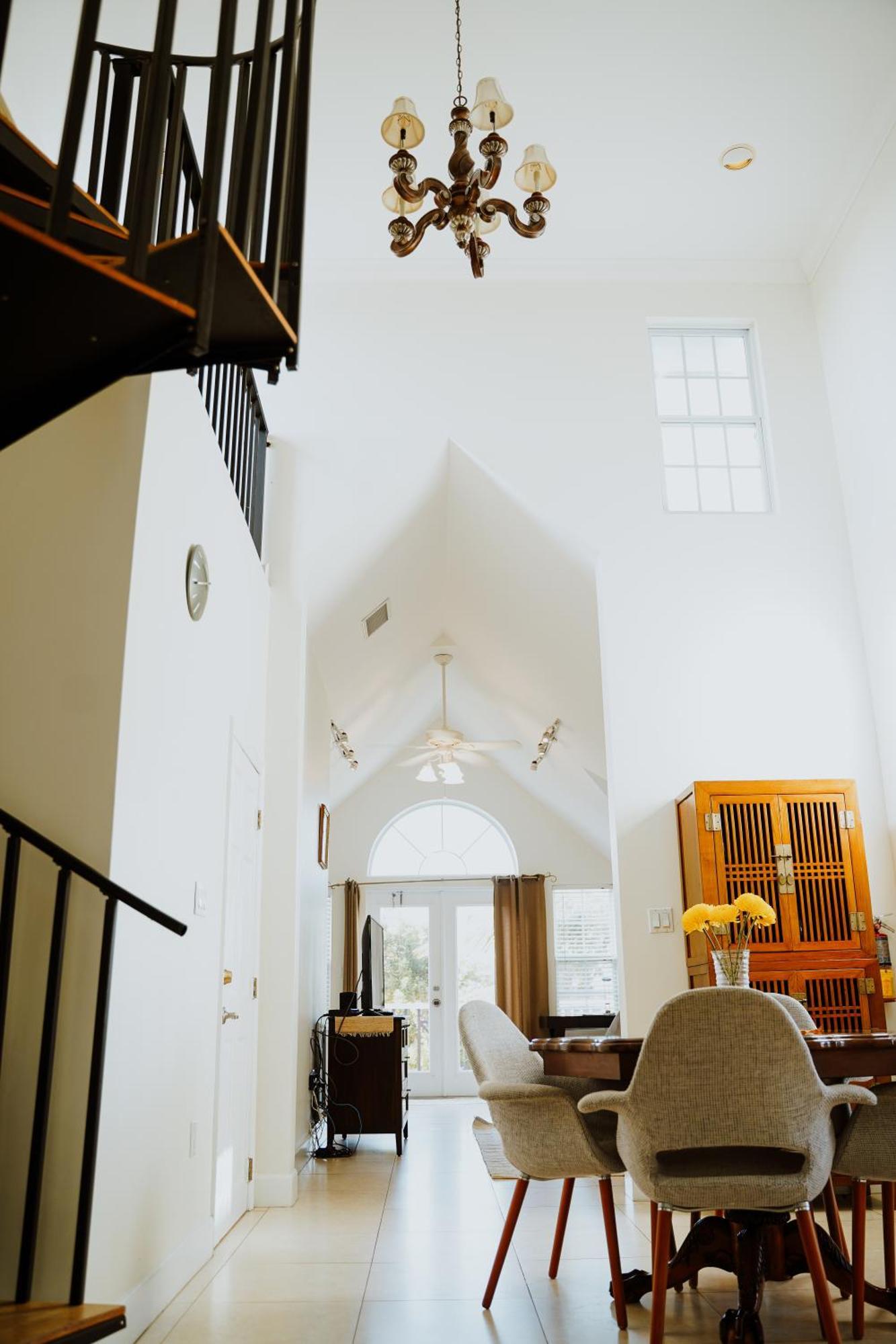Shangri-La Boutique Bed&Breakfast West Bay Chambre photo
