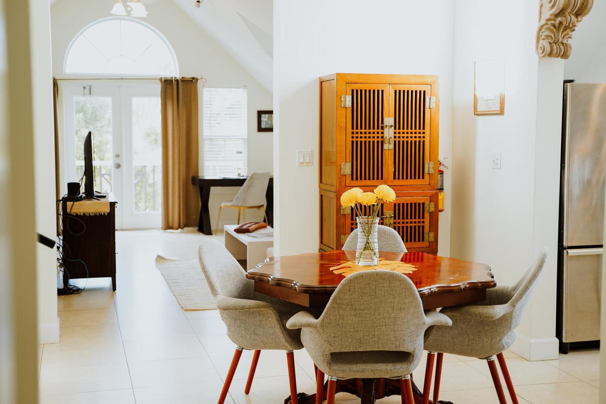 Shangri-La Boutique Bed&Breakfast West Bay Chambre photo