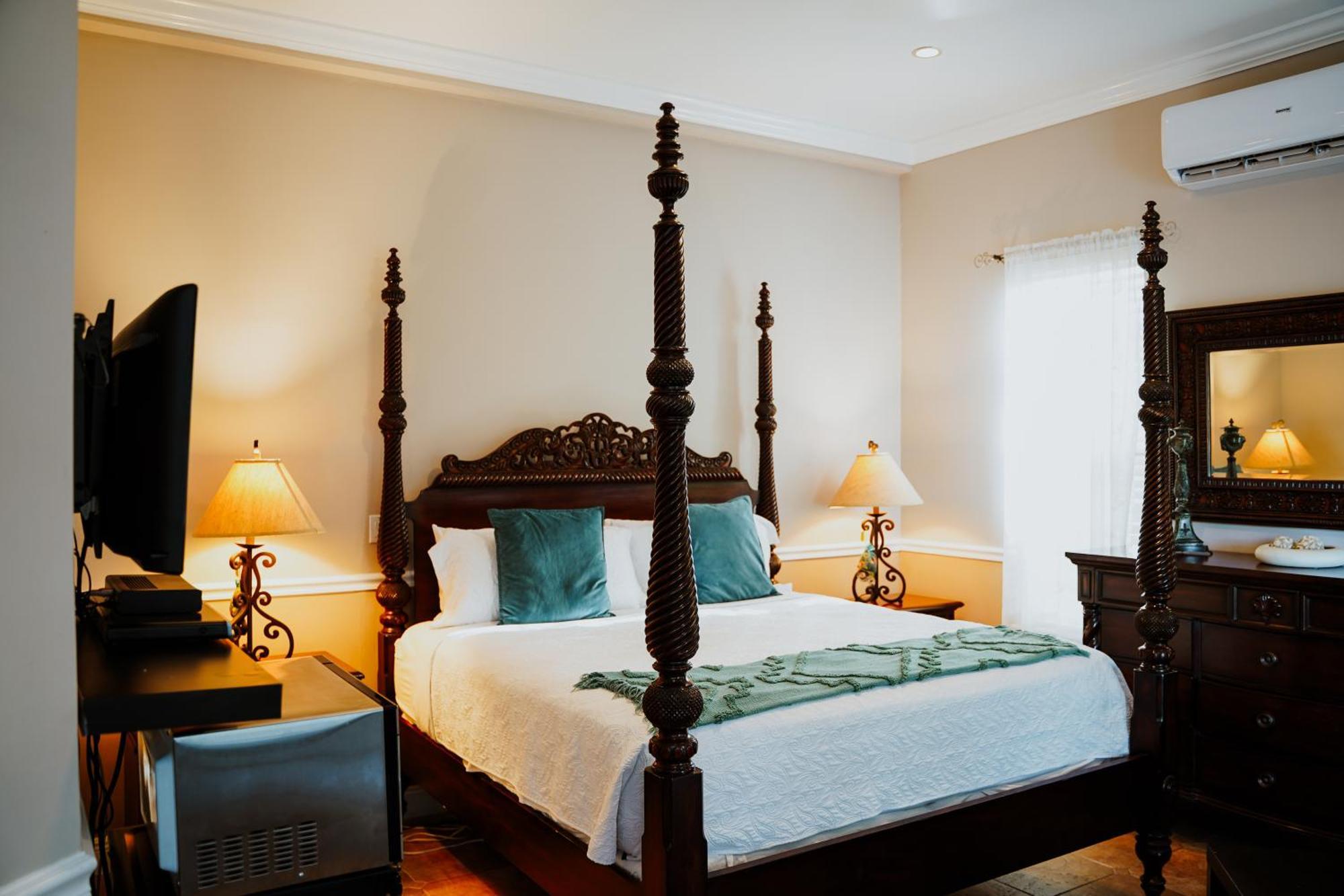 Shangri-La Boutique Bed&Breakfast West Bay Chambre photo